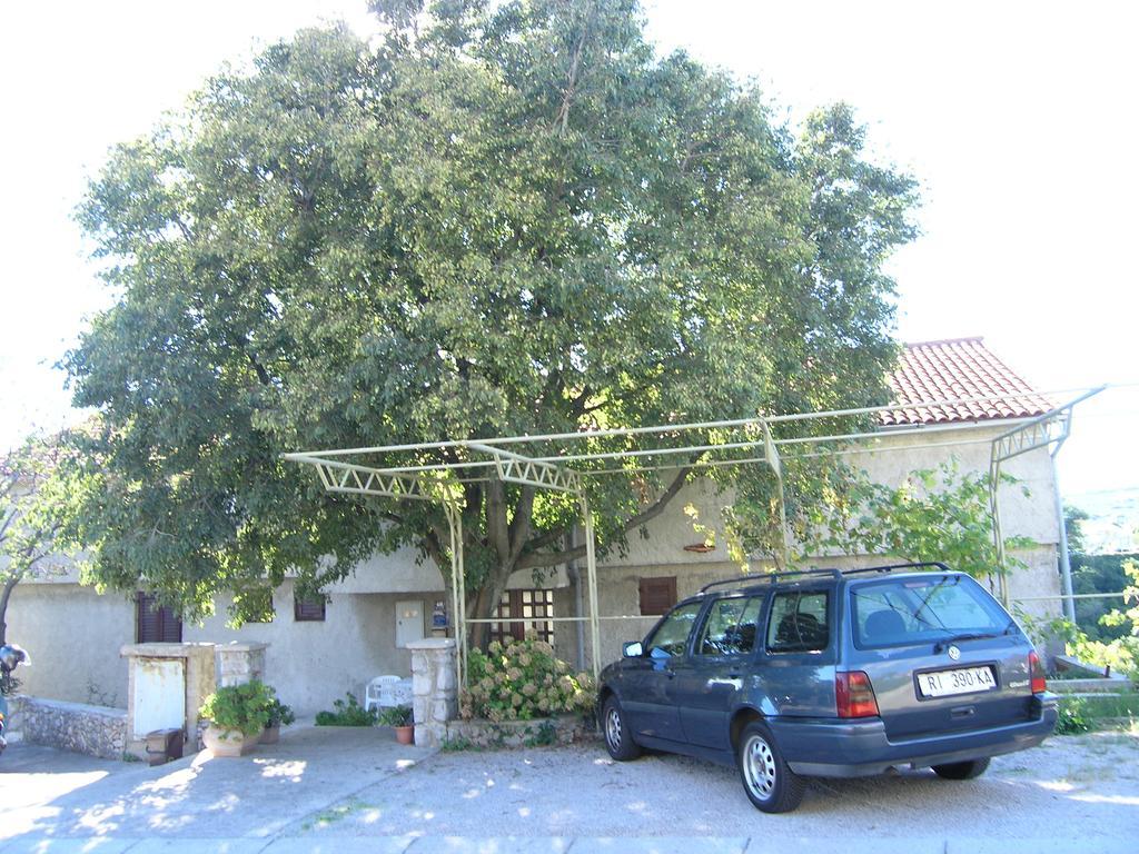 Apartments Dagmar Krk Town Εξωτερικό φωτογραφία