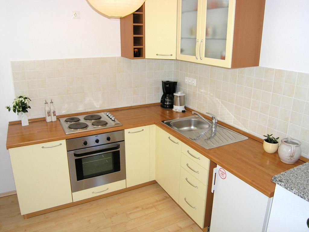 Apartments Dagmar Krk Town Εξωτερικό φωτογραφία
